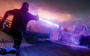 inFamous Second Son attaque contre un ennemi