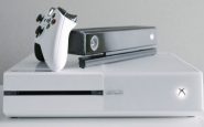 la Xbox One de couleur blanche