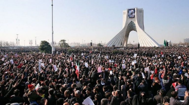 Mort du général Soleimani: la tension monte entre l'Iran et les Etats-Unis