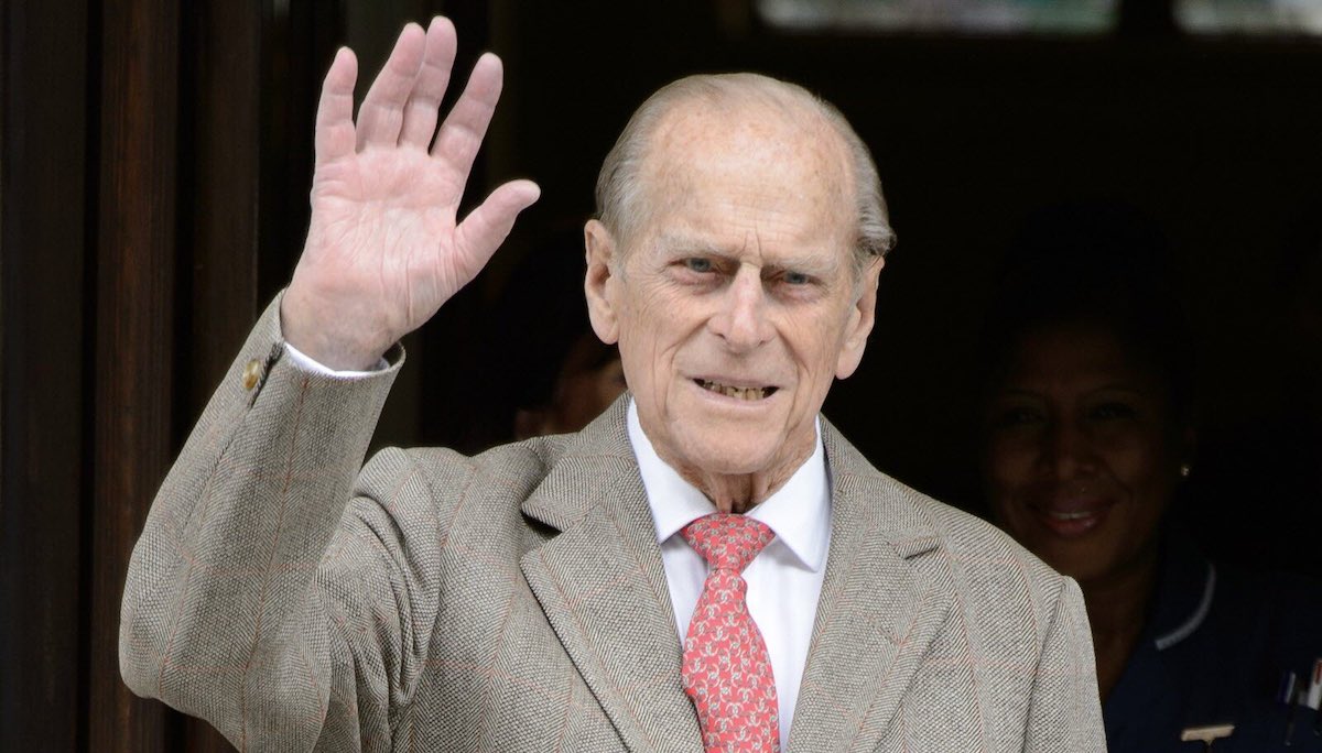 Le Prince Philip est mort ? La rumeur des tabloïds anglais