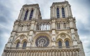 condamne pour l'homme assailant Notre Dame